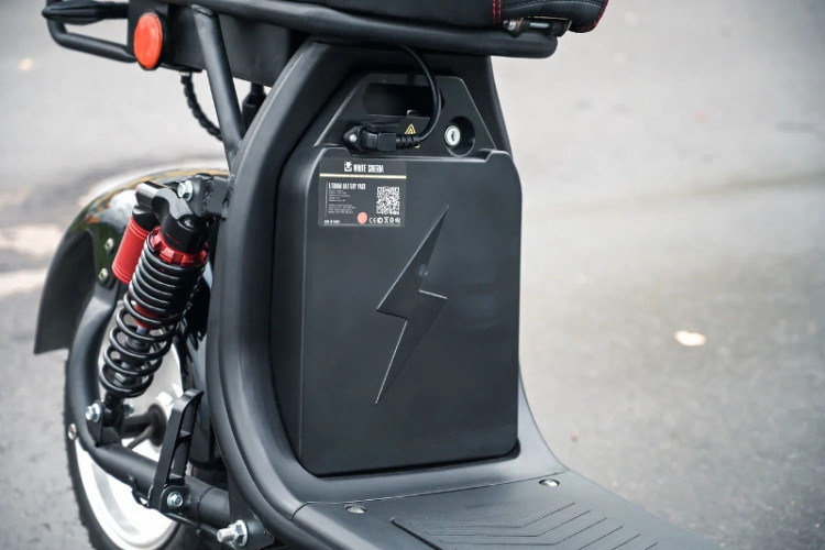 Электроскутер WHITE SIBERIA PRO 2500W в Иркутске