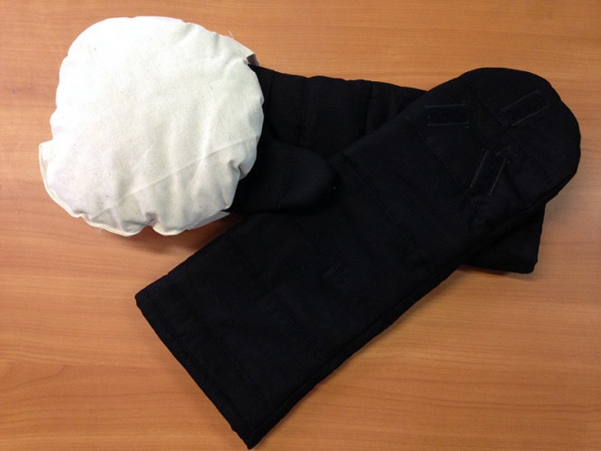 Рукавицы для работы с тандыром в Иркутске