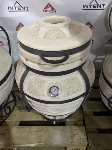 Тандыр Сармат Есаул с термометром в Иркутске