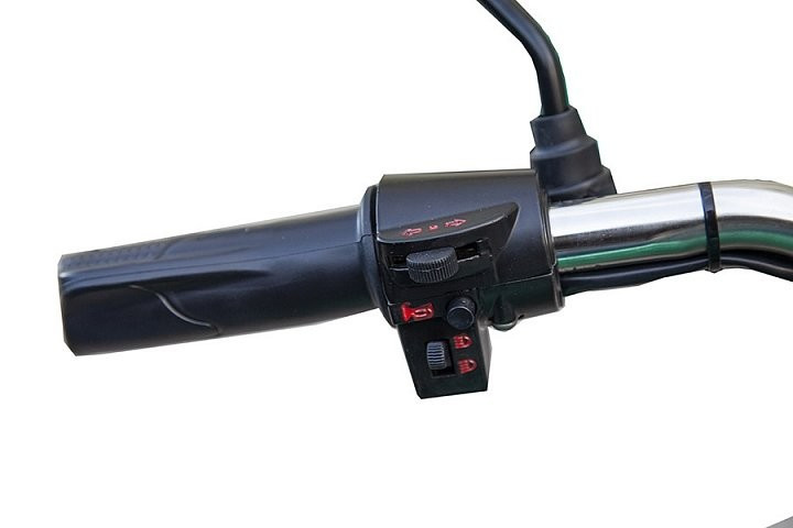 Грузовой электрический трицикл RuTrike Вояж К1 в Иркутске