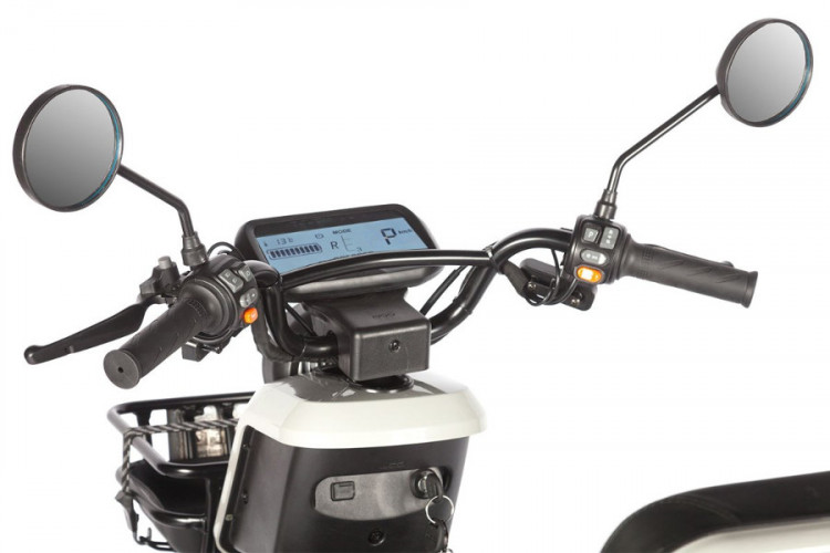 Пассажирский электротрицикл Wanshida LC300 в Иркутске