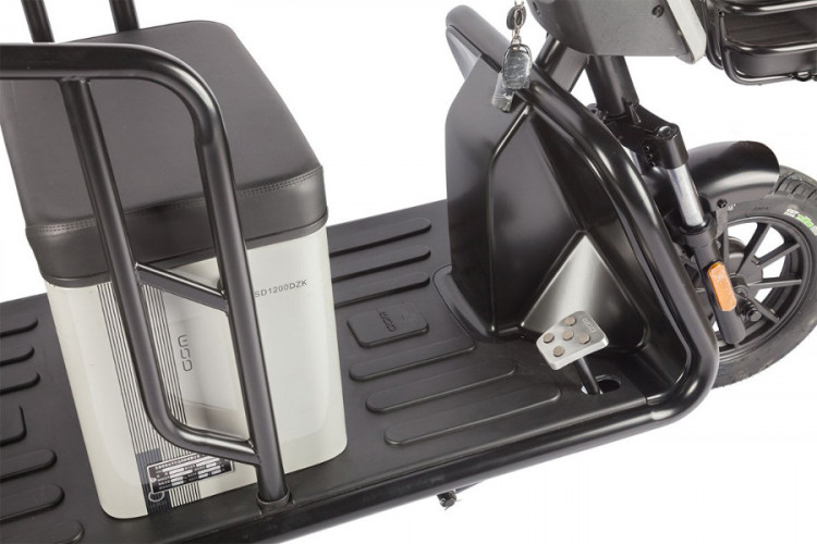 Пассажирский электротрицикл Wanshida LC300 в Иркутске