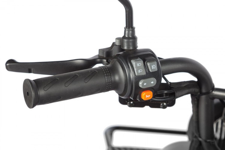 Пассажирский электротрицикл Wanshida LC300 в Иркутске