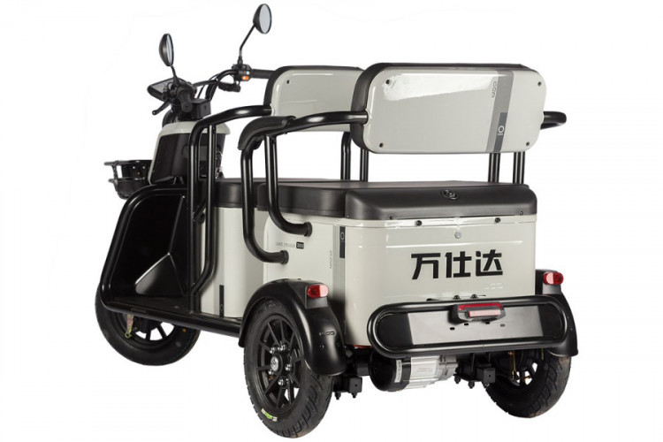 Пассажирский электротрицикл Wanshida LC300 в Иркутске