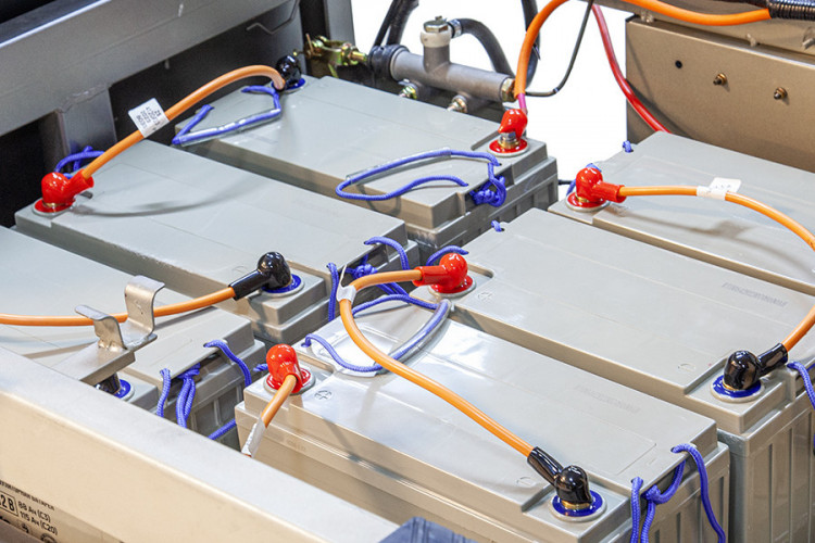 Грузовой электротрицикл Rutrike Эксперт ПРО 2000 в Иркутске