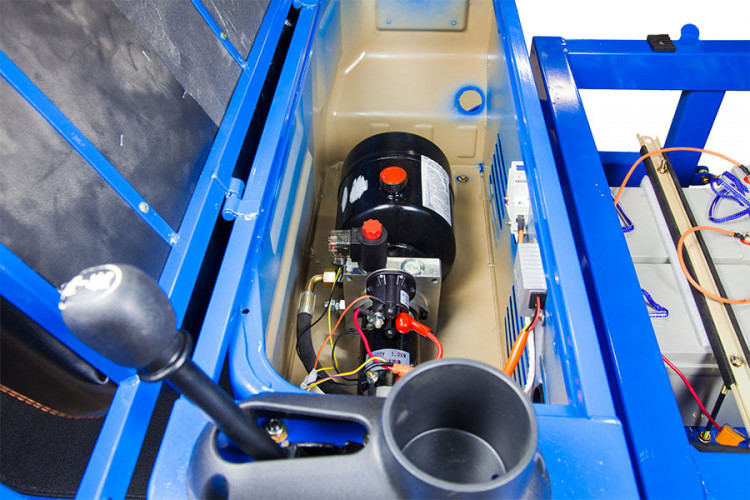 Грузовой электрический трицикл Rutrike D5 1700 гидравлика в Иркутске